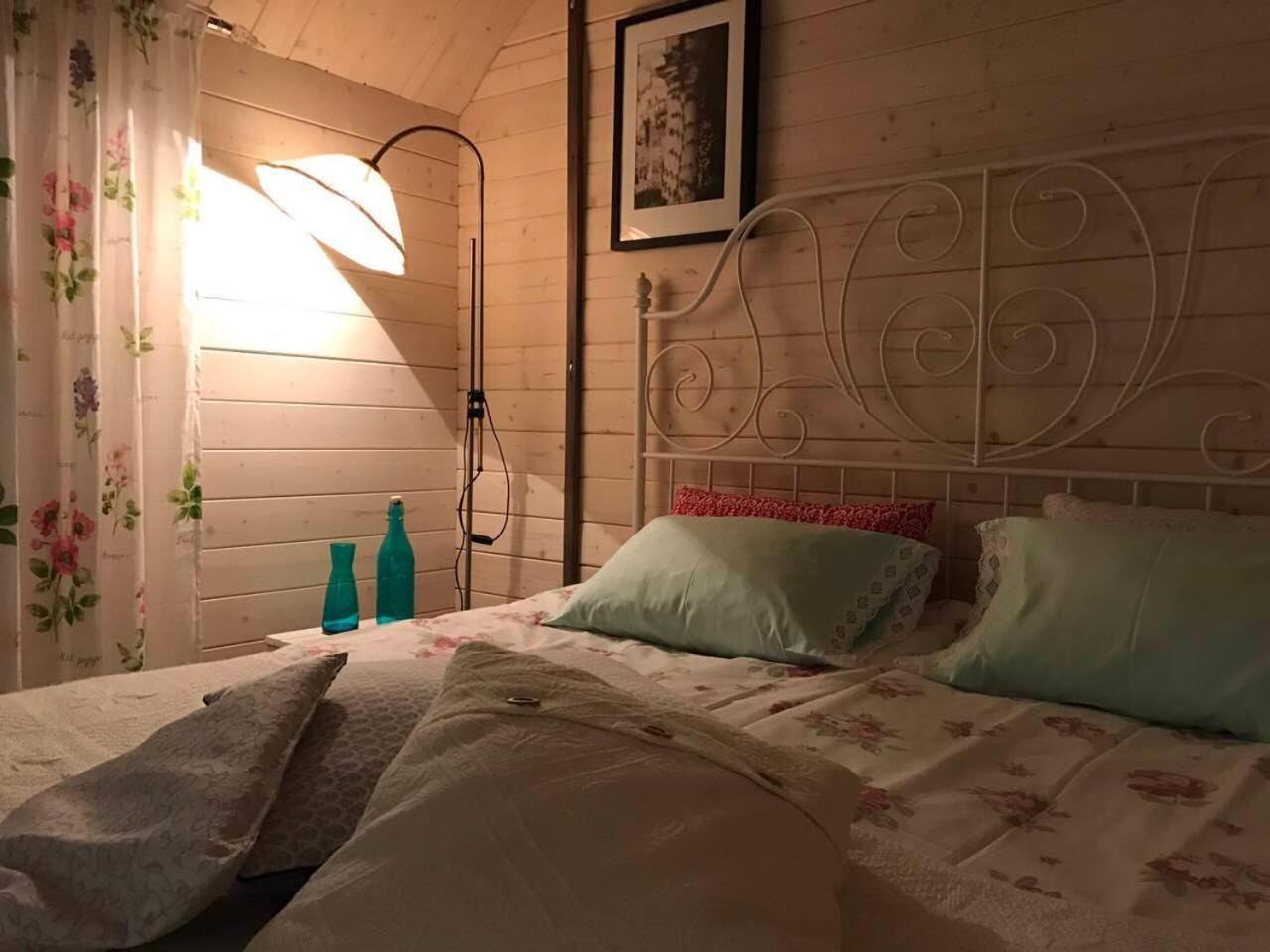 Guesthouse Little Tundra Lahti Buitenkant foto